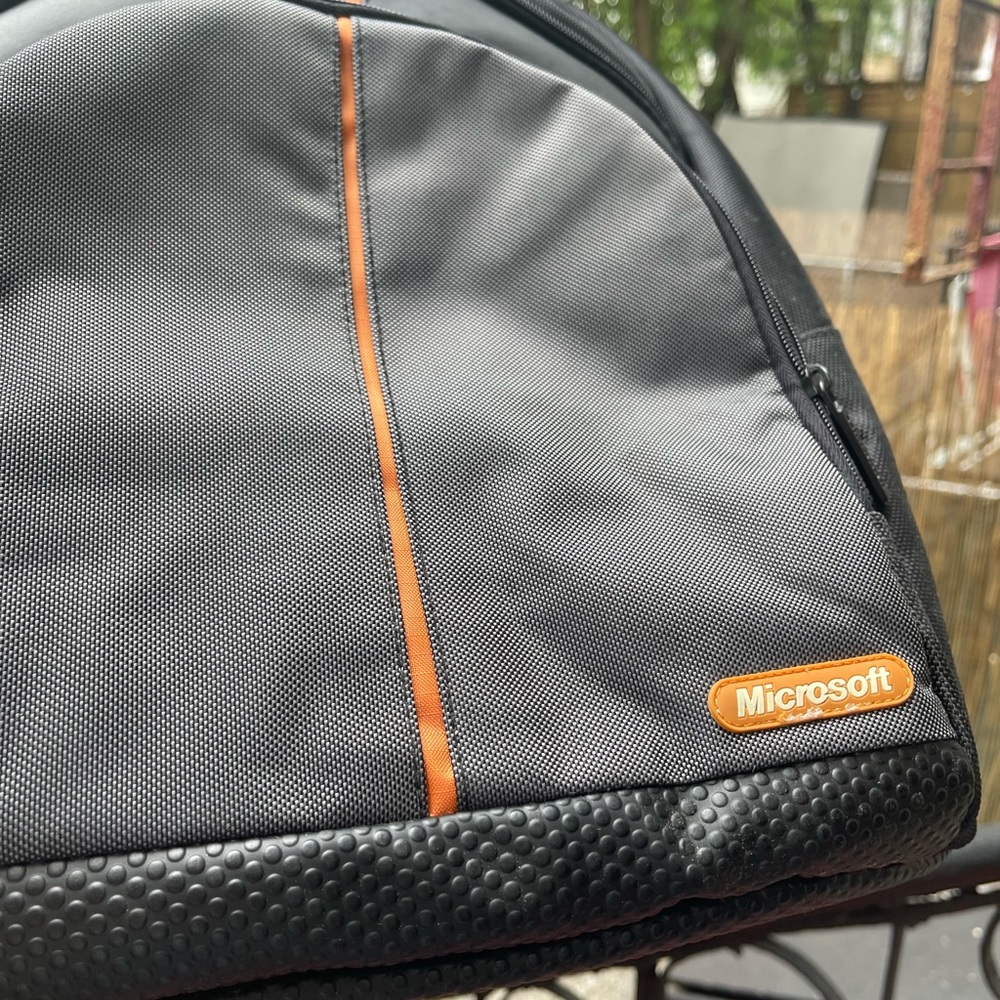 COPY - Backpack - Picture 2 of 7
